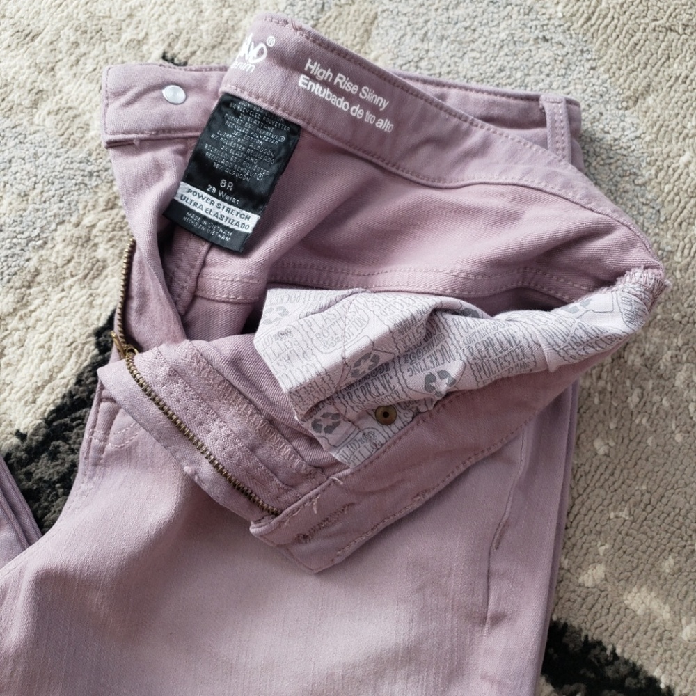Mossimo Jeans - Picture 2 of 3